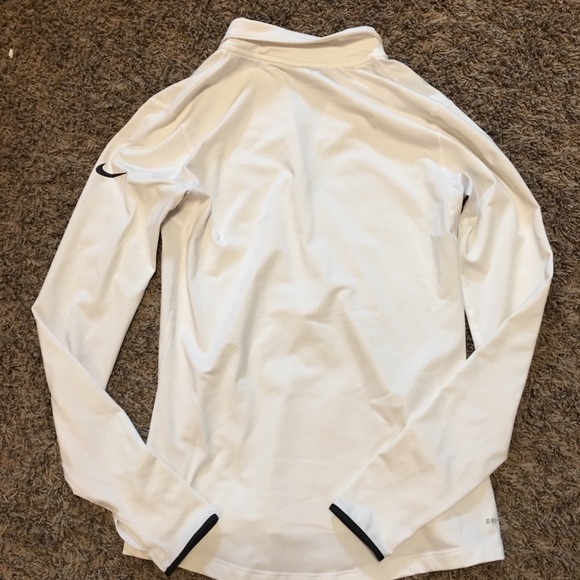 Nike Jacket - Picture 2 of 4